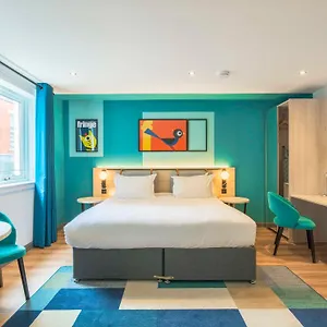 Aparthotel Holyrood, Edinburgh